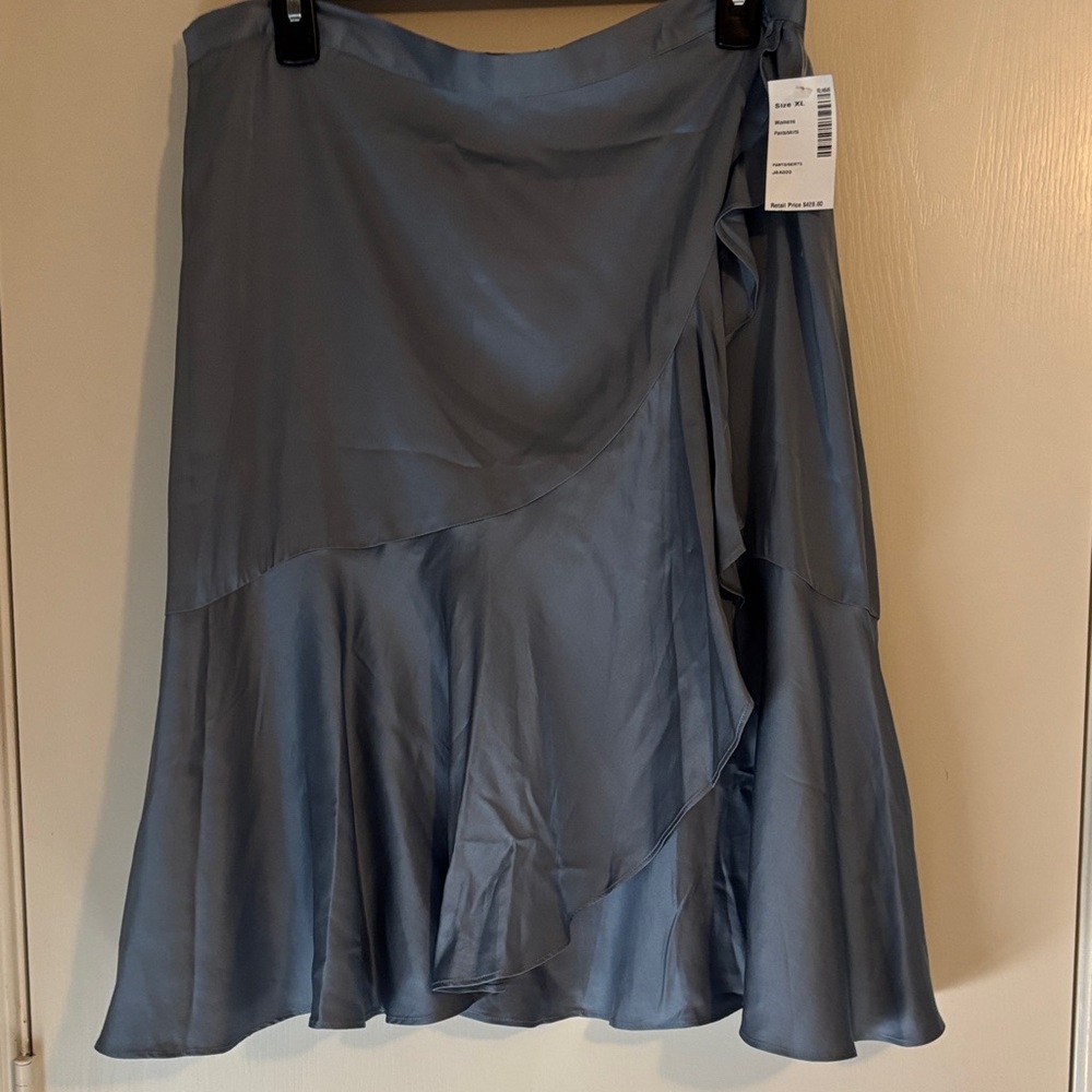Chic Blue skirt